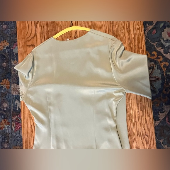 Green satin wrap top with a slight v-neck - Picture 2 of 4